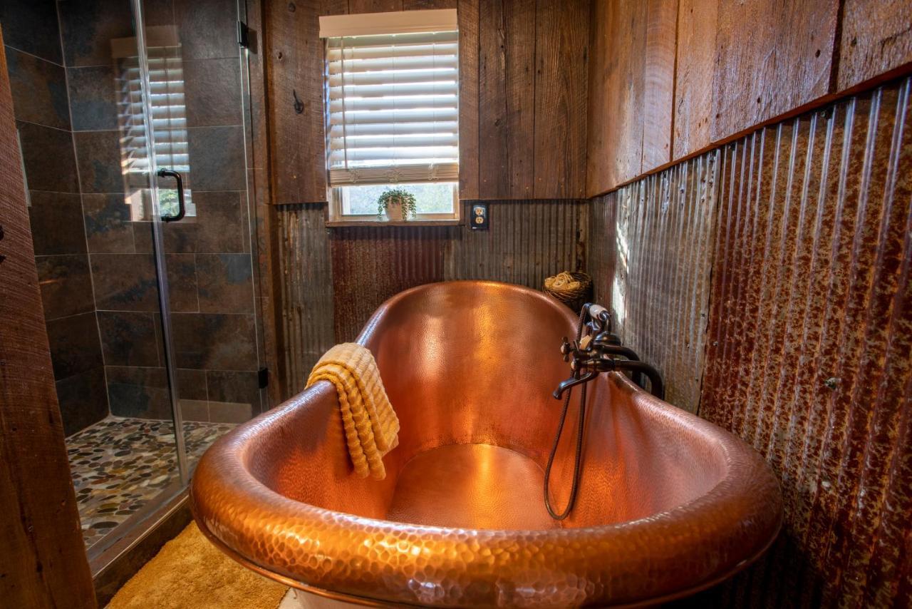 Nebo'S Foot, Hiking And Biking Escape With Game Shed Villa Dardanelle Exteriör bild